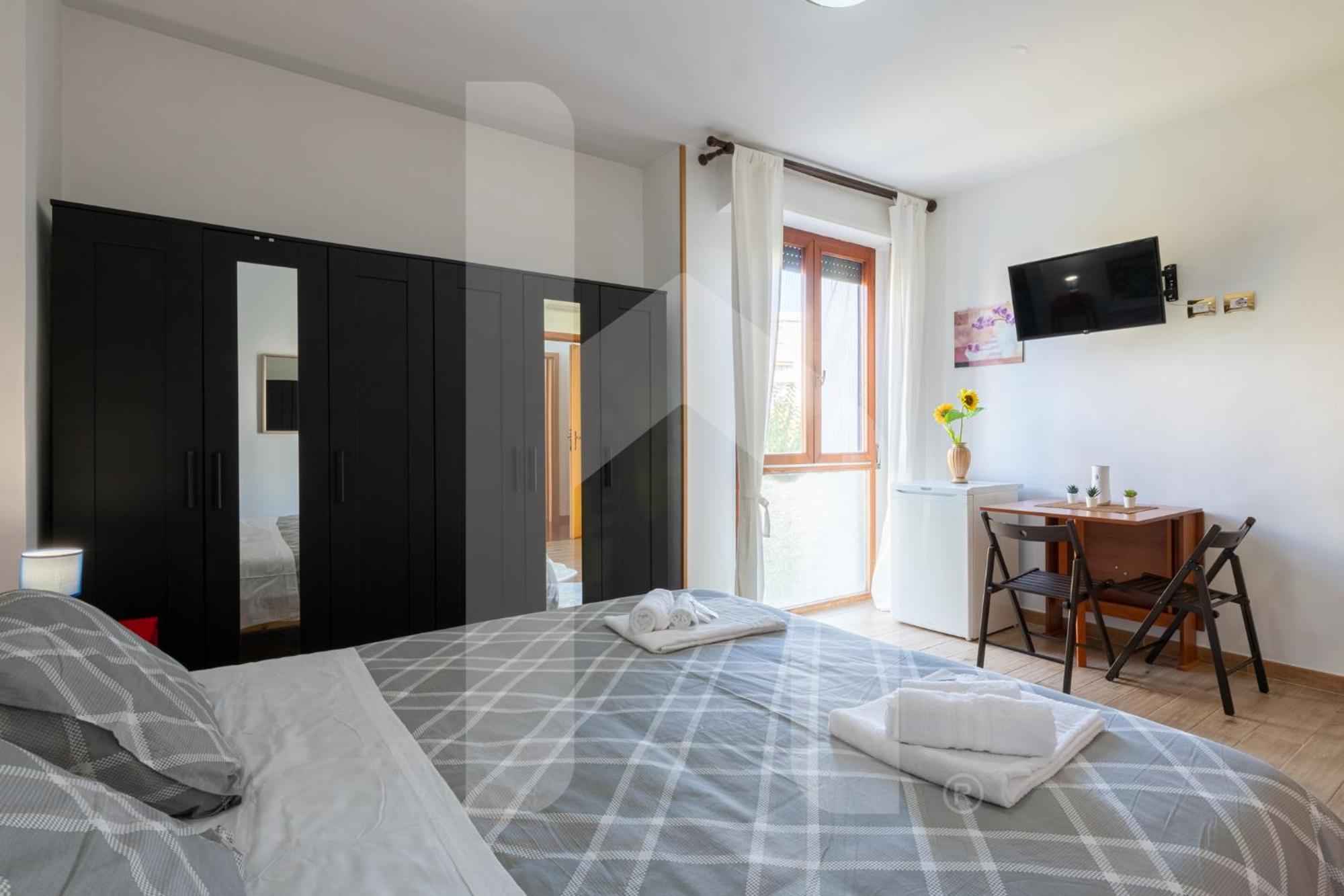 Homiday - Il Giardino --1 Min Ospedale Cisanello--Aeroporto Free Parking-- Panzió Pisa Kültér fotó