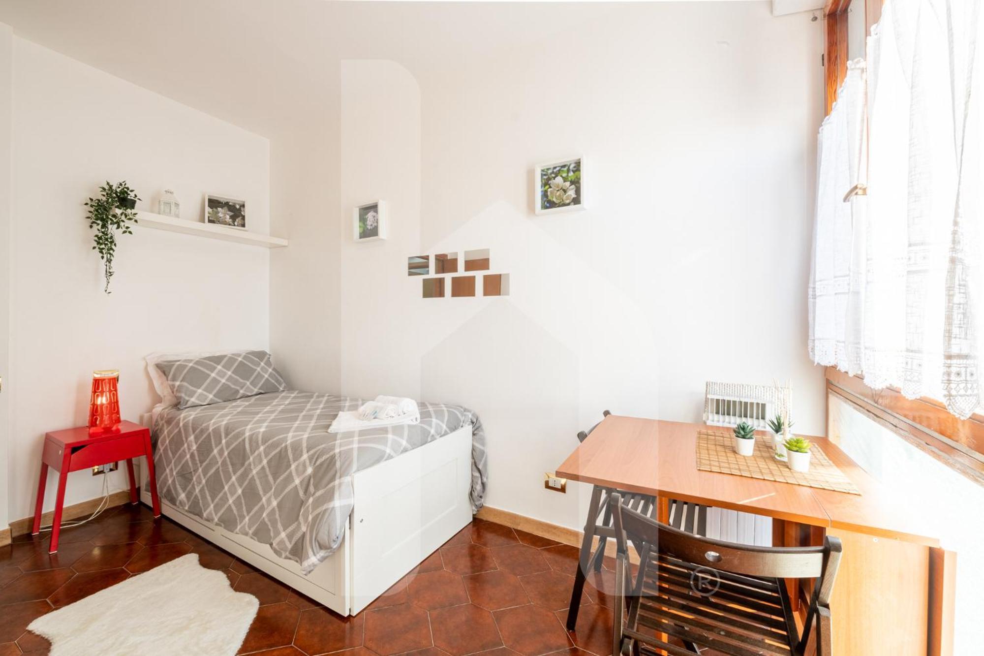 Homiday - Il Giardino --1 Min Ospedale Cisanello--Aeroporto Free Parking-- Panzió Pisa Kültér fotó